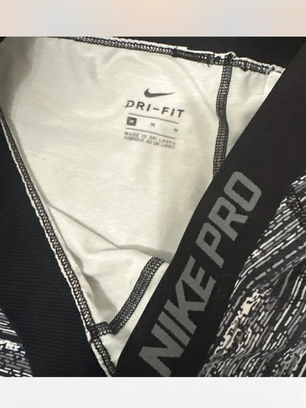 Nike Pro Women’s Gray & Black Marled Leggings Size Medium